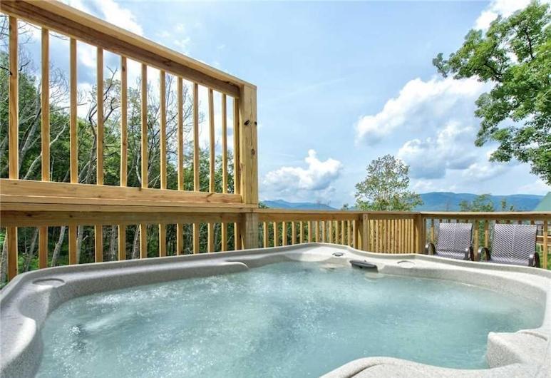 Walnut Ridge Cabin. Sleeps 7-11! Hot Tub, Pool Table, Minutes To Downtown Gatlinburg! Ngoại thất bức ảnh