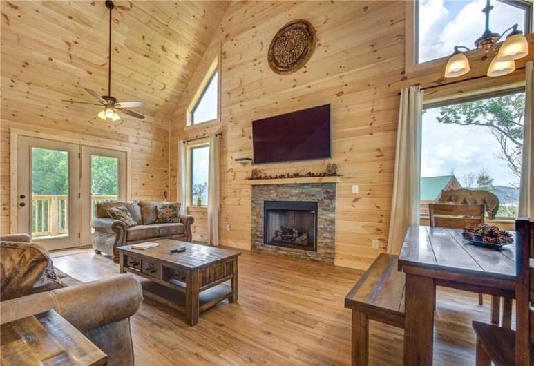 Walnut Ridge Cabin. Sleeps 7-11! Hot Tub, Pool Table, Minutes To Downtown Gatlinburg! Ngoại thất bức ảnh